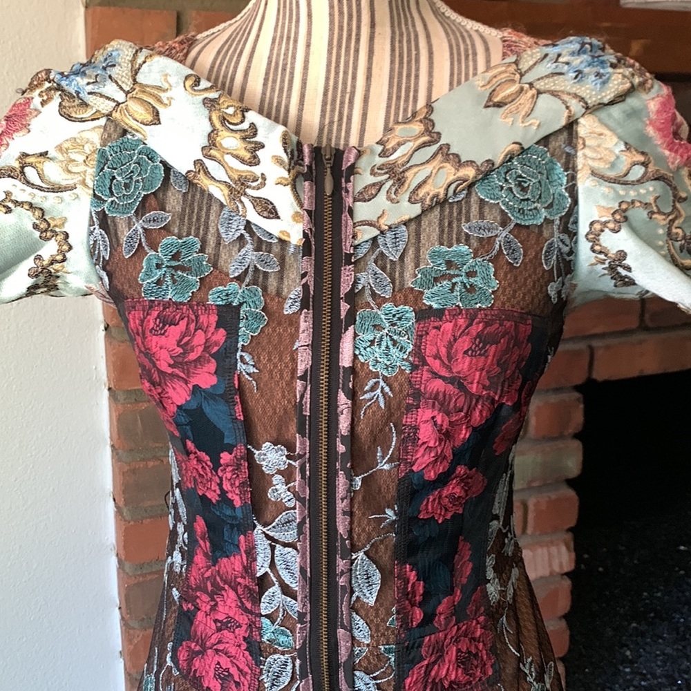 Anthropologie Byron Lars “Beguile” Pieced Brocade Dress Embroidered Floral Sz 2P - Picture 7 of 16